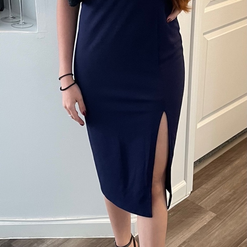 Elegant navy one shoulder midi dress size small - Picture 5 of 7